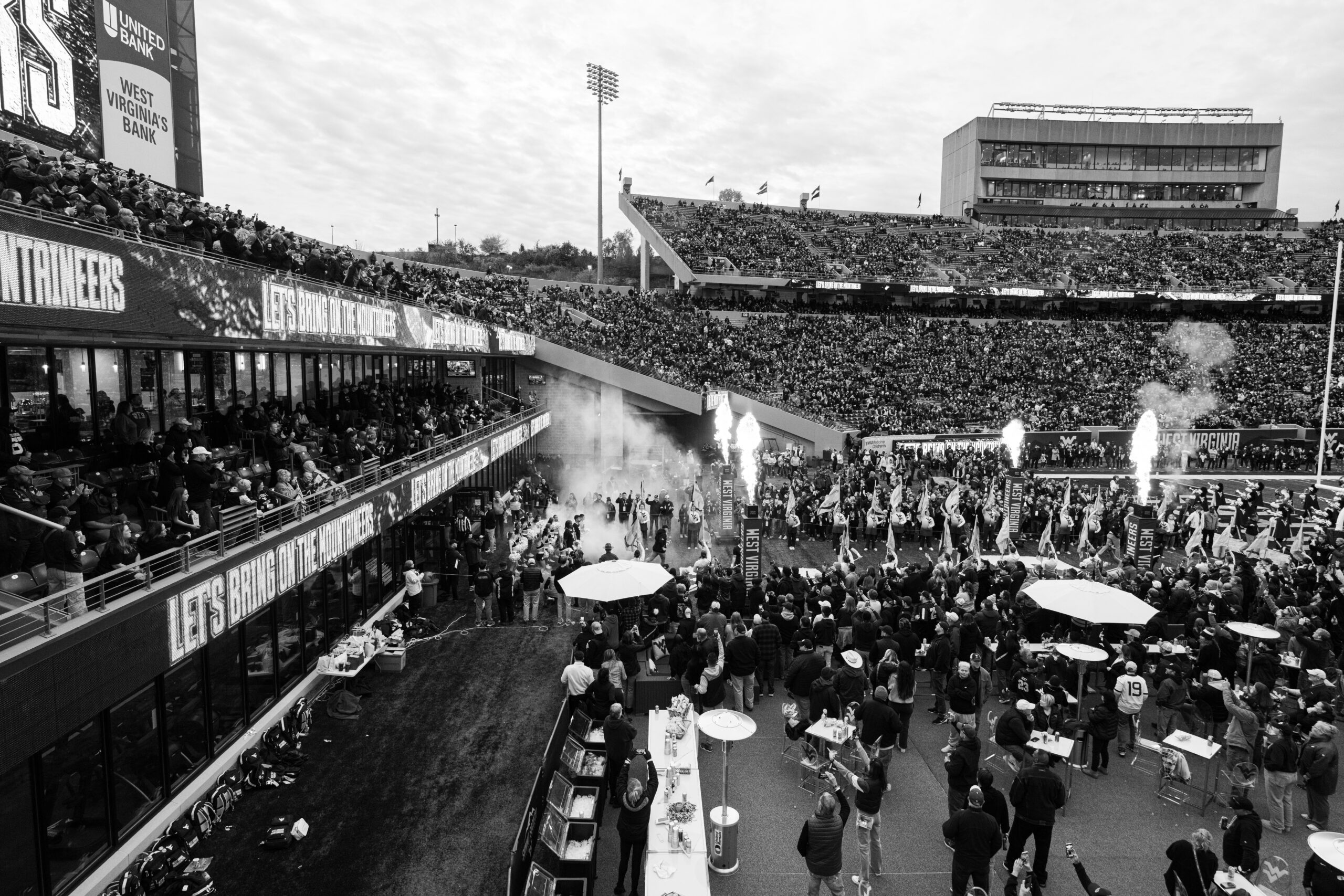 Former WVU football player dies at 22